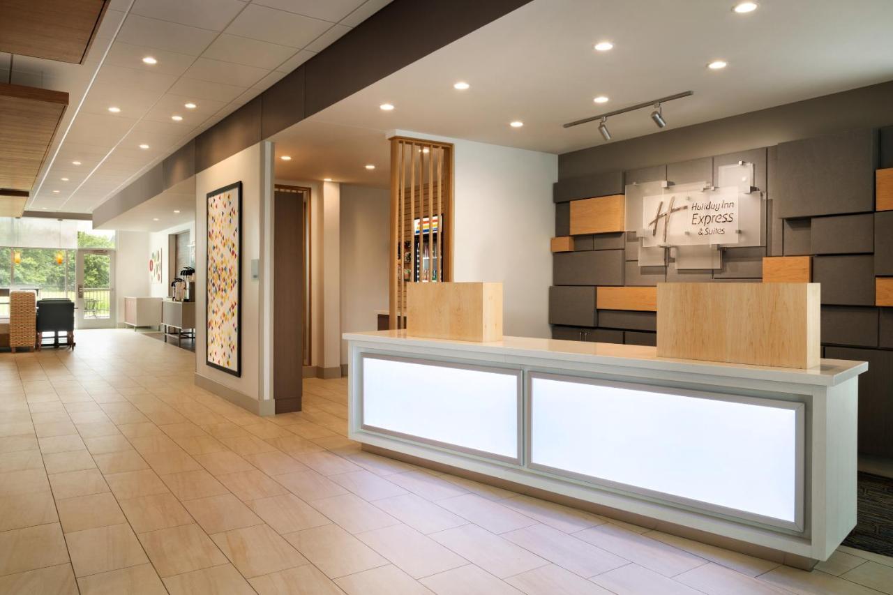 Holiday Inn Express & Suites - Calgary Airport Trail Ne By Ihg Luaran gambar